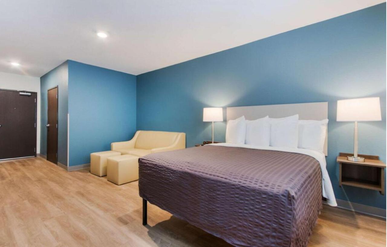 Woodspring Suites Алънтаун Екстериор снимка